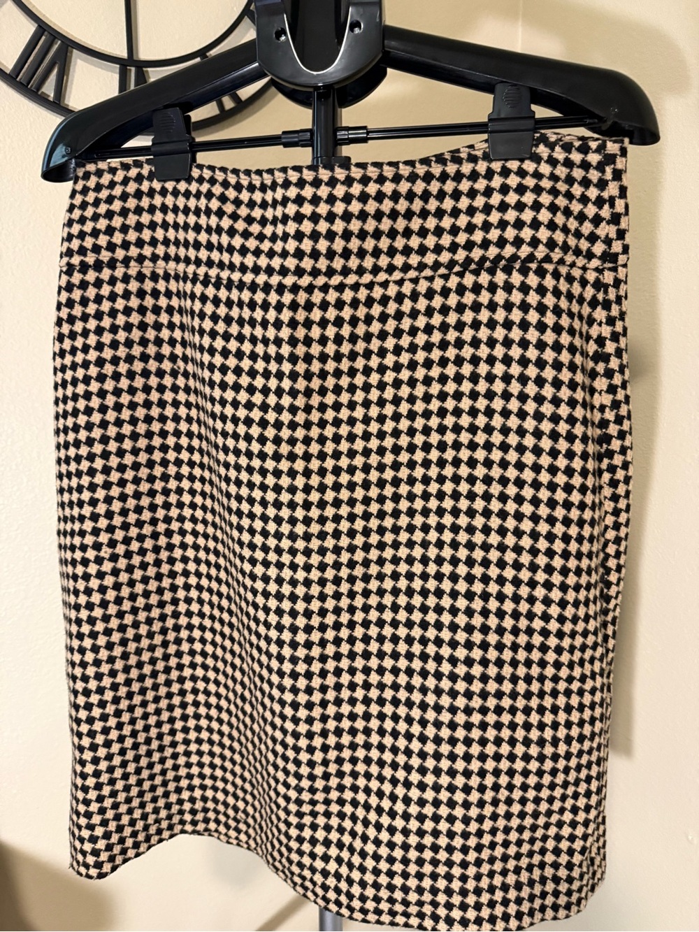 Talbots Black and Cream Checkered Pencil Skirt